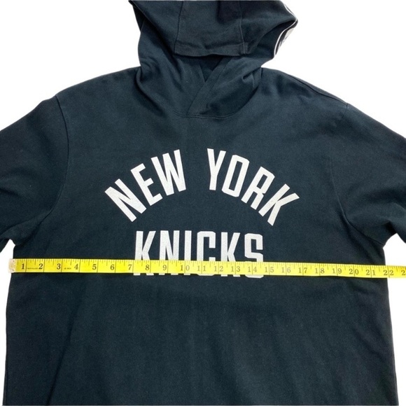 NIKE Knicks Big Logo Short-Sleeve Hoodie Sweatshirt in Black Size L - Picture 8 of 10